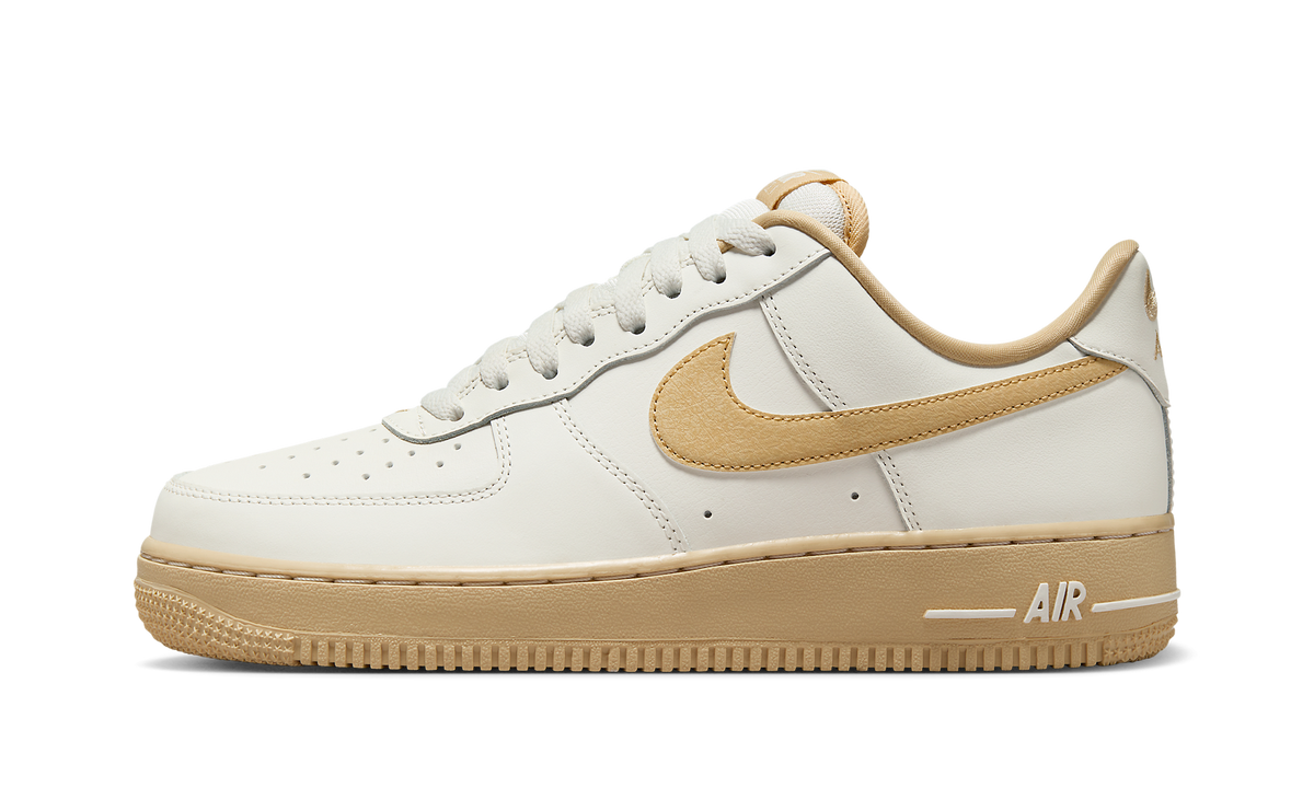 Air Force 1 ’07 "Sail / Vintage Green / Sesame" FZ3597 133