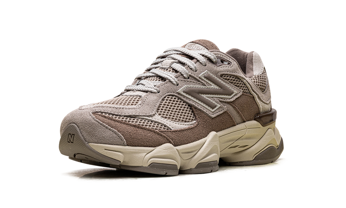 9060 GS "Mushroom Arid Stone" GC9060EX