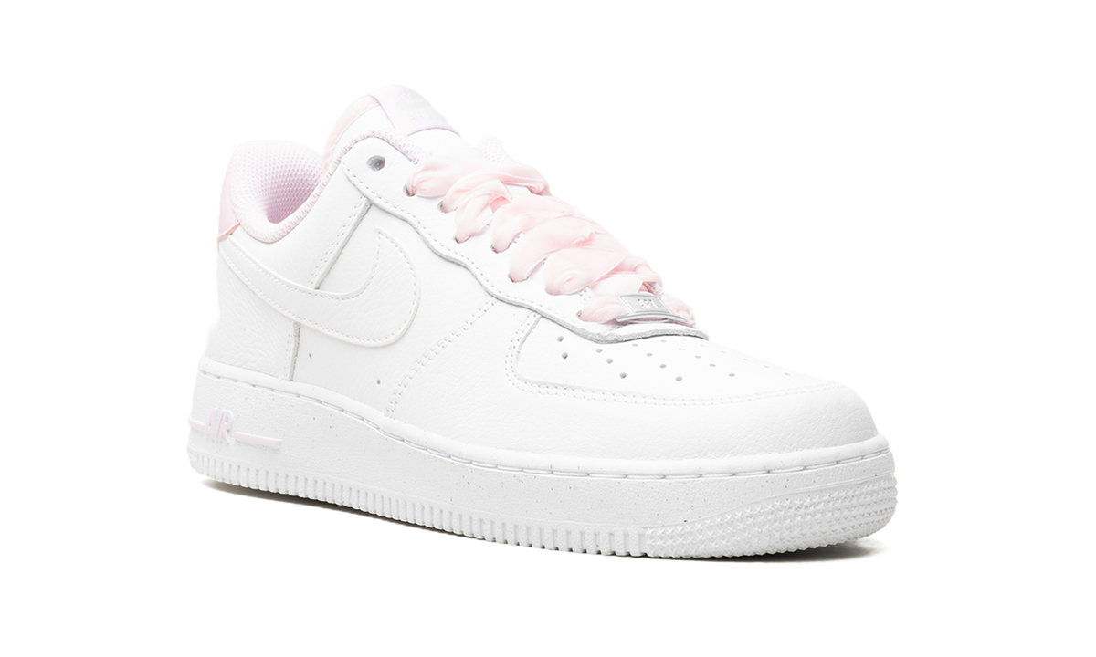Air Force 1 Low Vintage WMNS "Pink Foam Velvet Laces" HV4403 601
