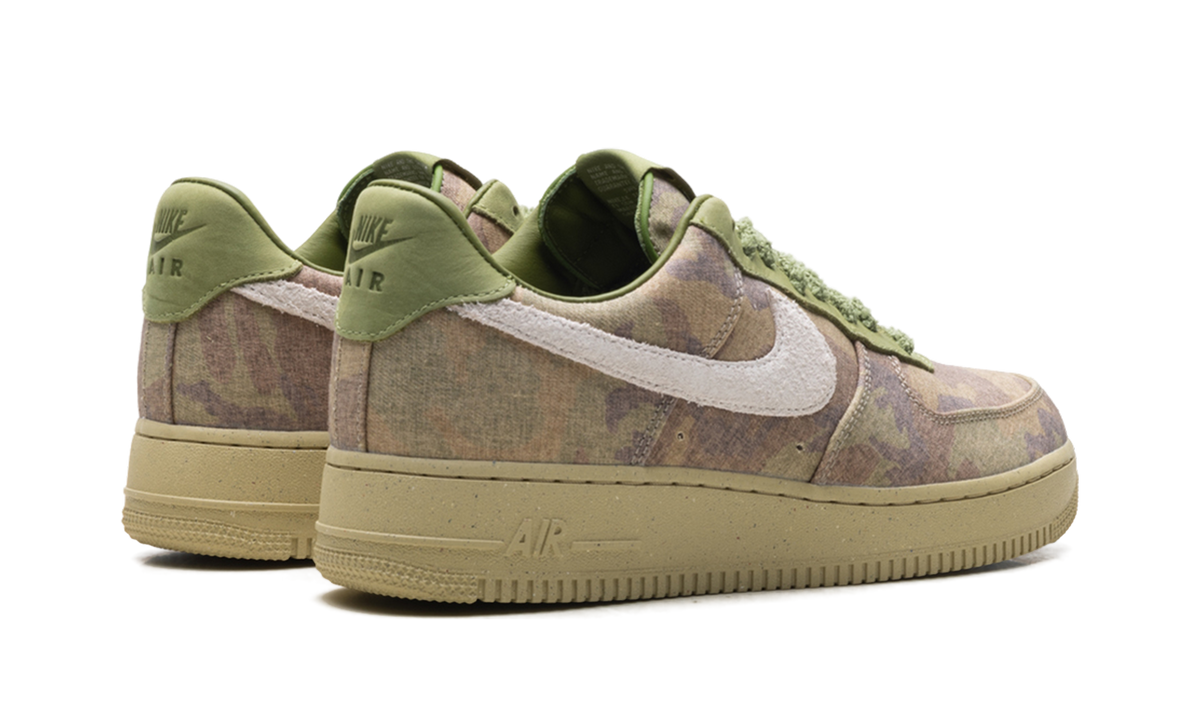 Air Force 1 Low "Wheatgrass" IO5011 300