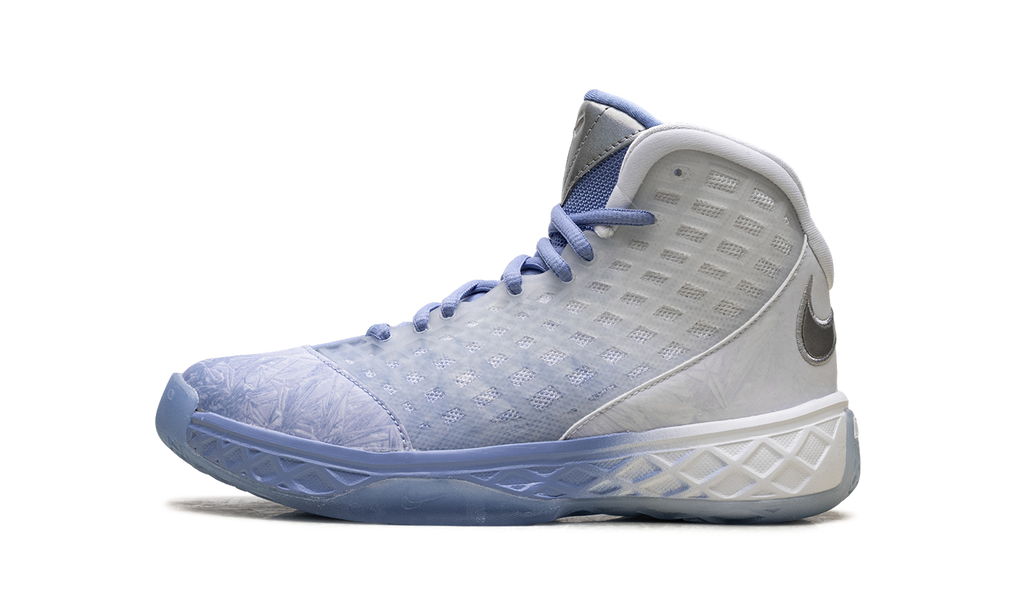 Zoom Kobe 3 Protro GS "Christmas" HQ2304 400