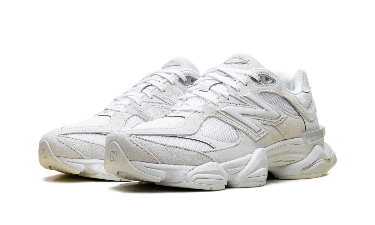 9060 "Reflection White" U906027Z