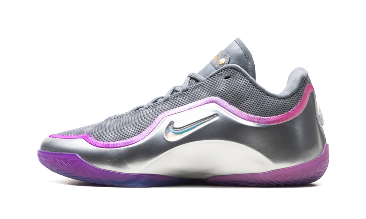 LeBron 23 "Bubble Boy" IF0694 002