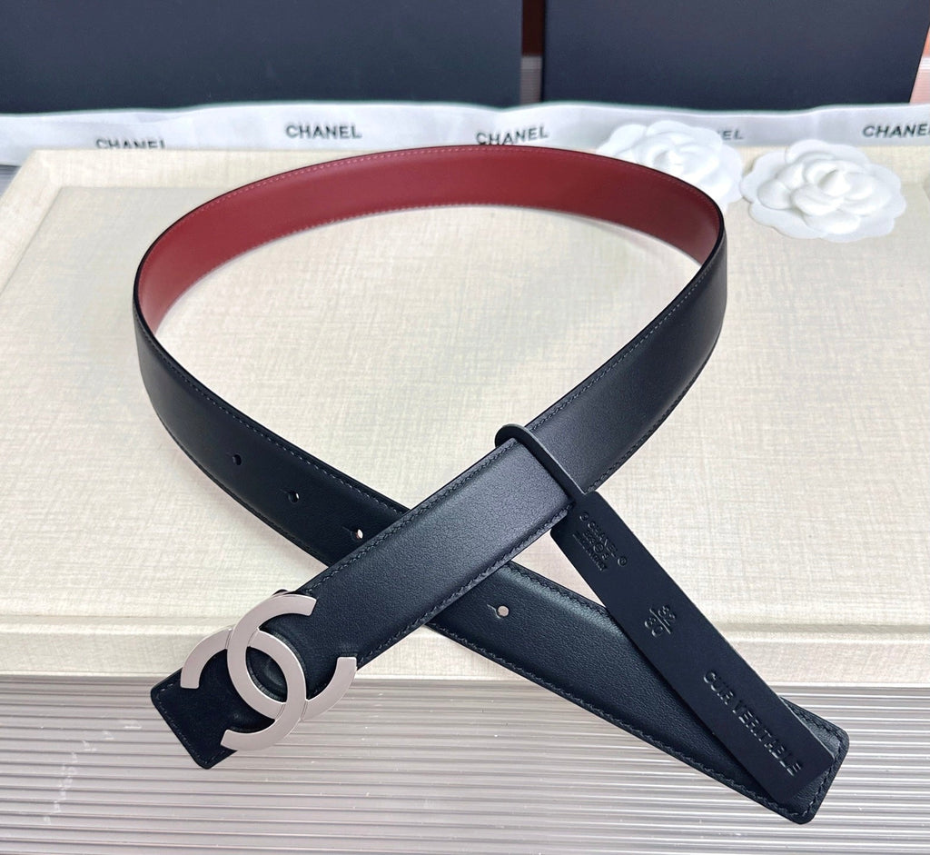 CC Reversible CC Buckle Belt Black Burgundy Cowhide 210300