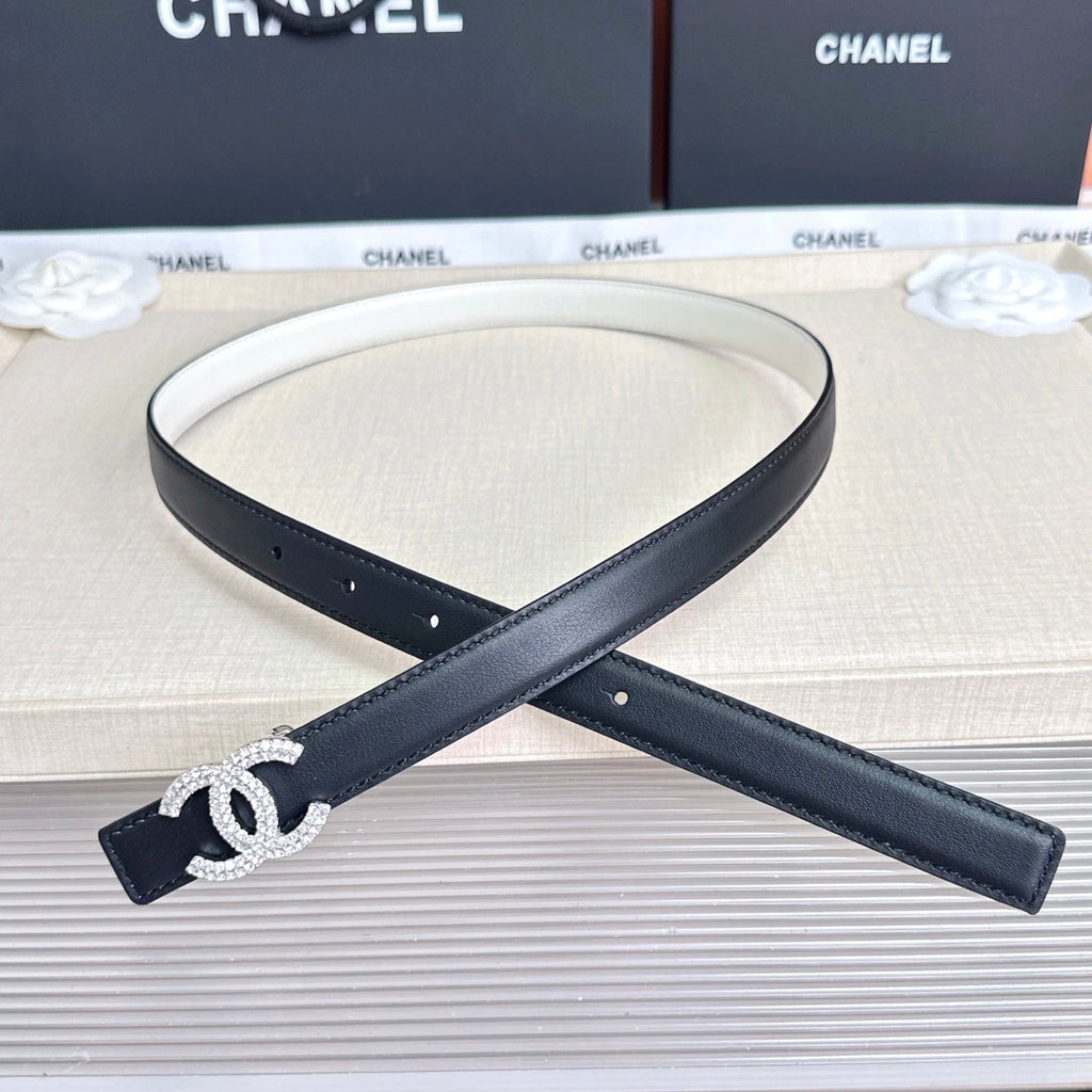 CC Crystal Buckle Reversible Belt Cowhide SHW 210435
