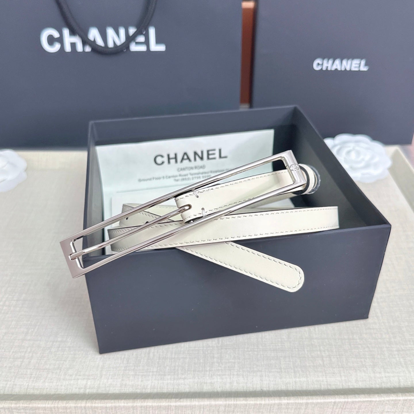 CC Métiers d’art 2026 1.5cm White Belt Leather 211432
