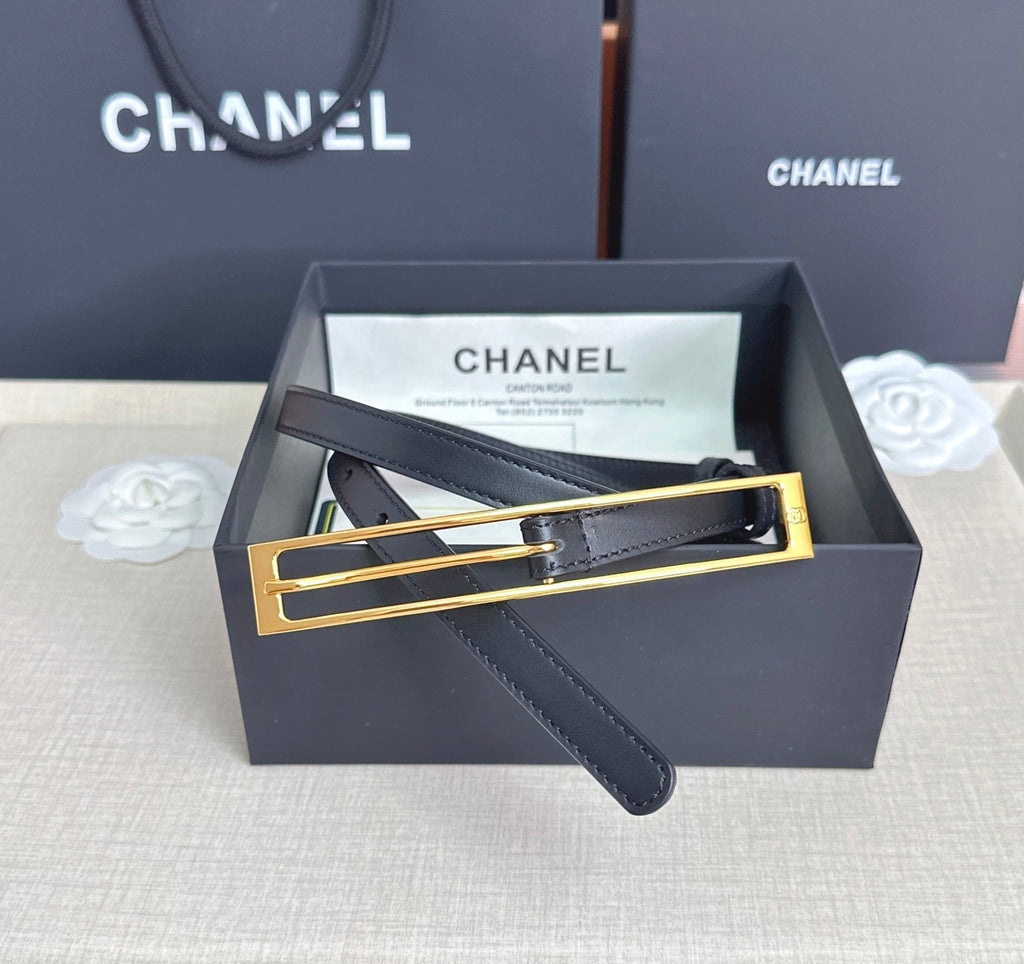 CC Métiers d’art 2026 1.5cm Black Belt Leather 211433
