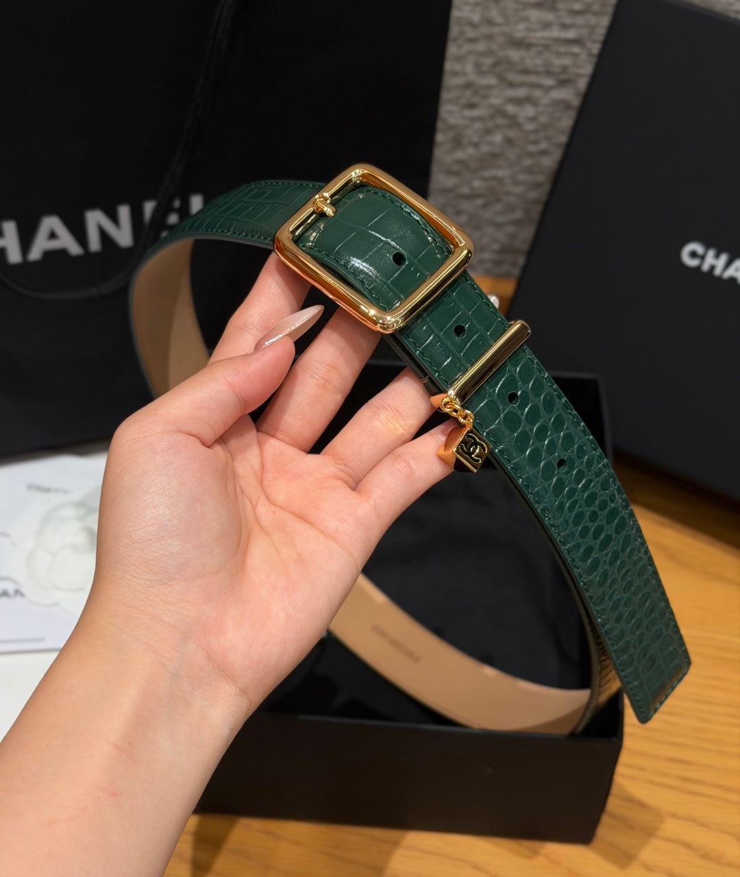 CC 3.0cm 2026 Métiers d'art Belt Green Crocodile Embossed Calfskin 209291