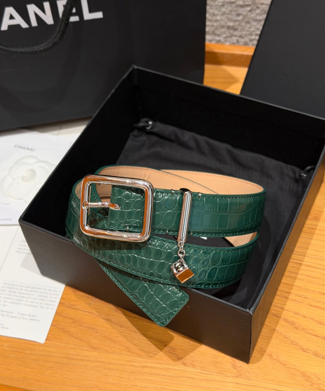 CC 3.0cm 2026 Métiers d'art Belt Green Crocodile Embossed Calfskin 209287