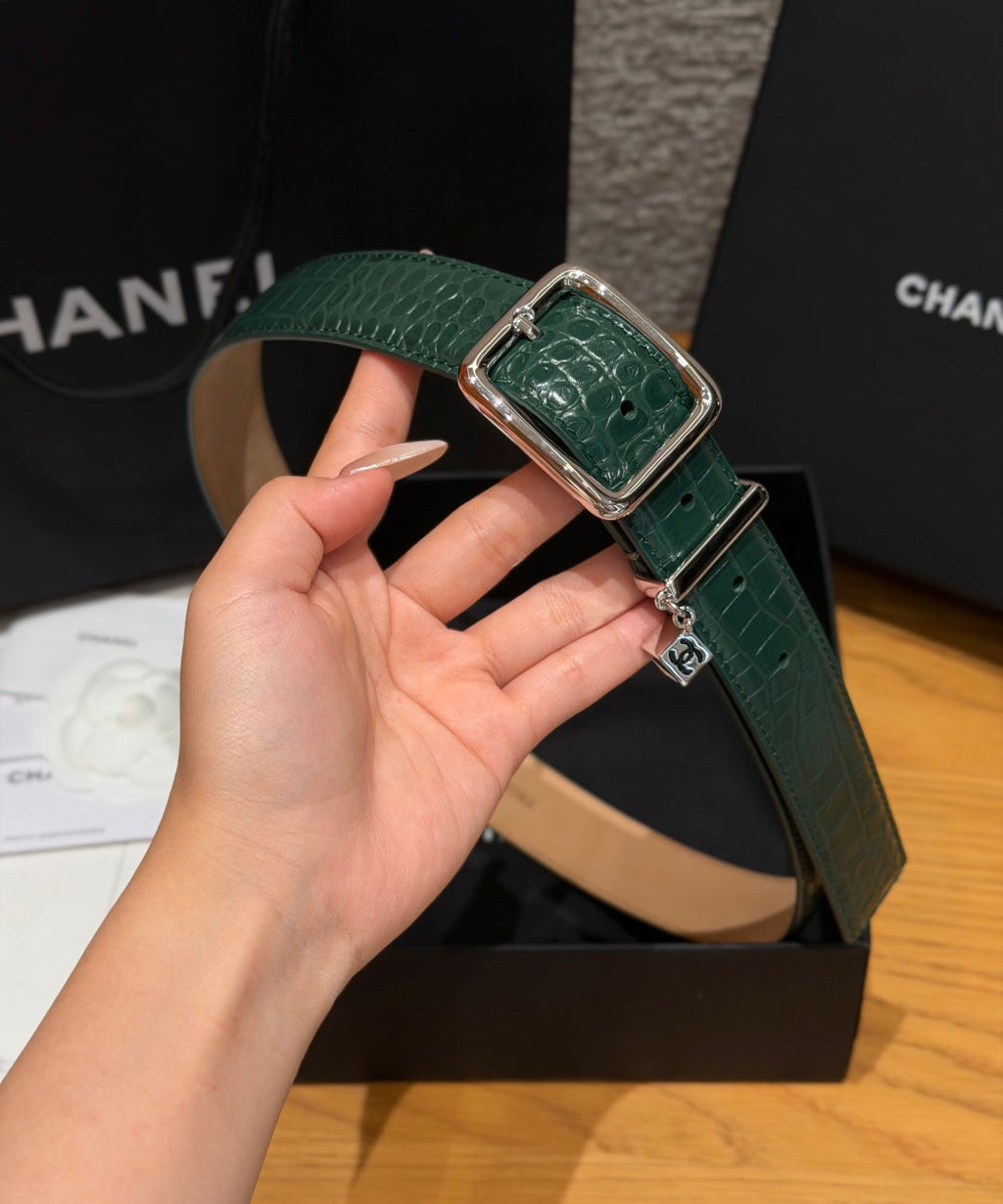CC 3.0cm 2026 Métiers d'art Belt Green Crocodile Embossed Calfskin 209287