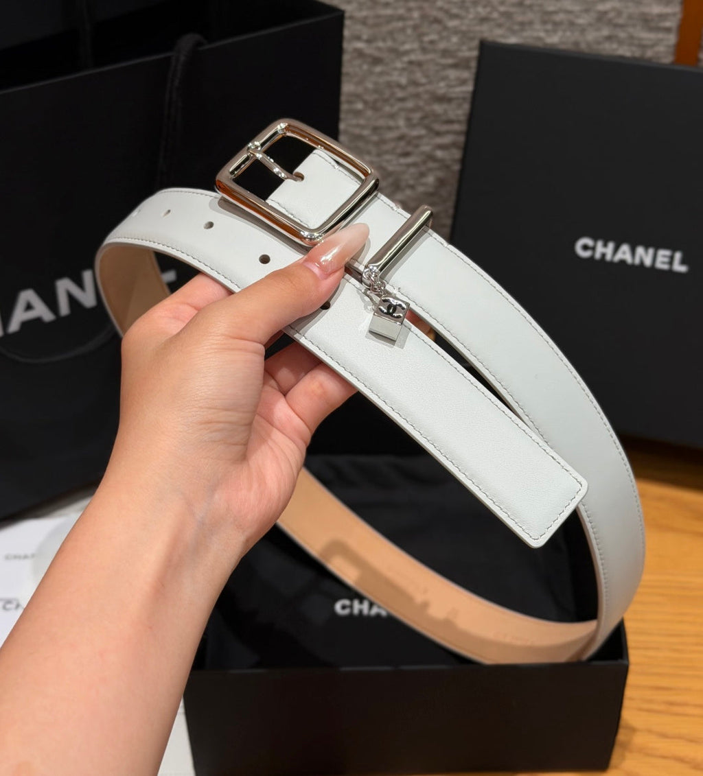 CC 3.0cm 2026 Métiers d'art Belt White Calfskin 209285