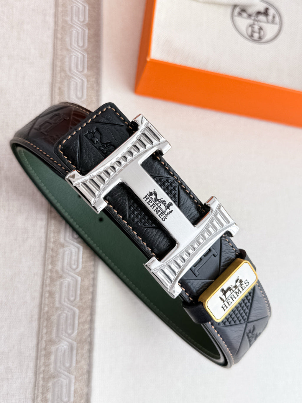HM Constance Belt 38mm Black Green Cowhide Sliver Buckle 620241