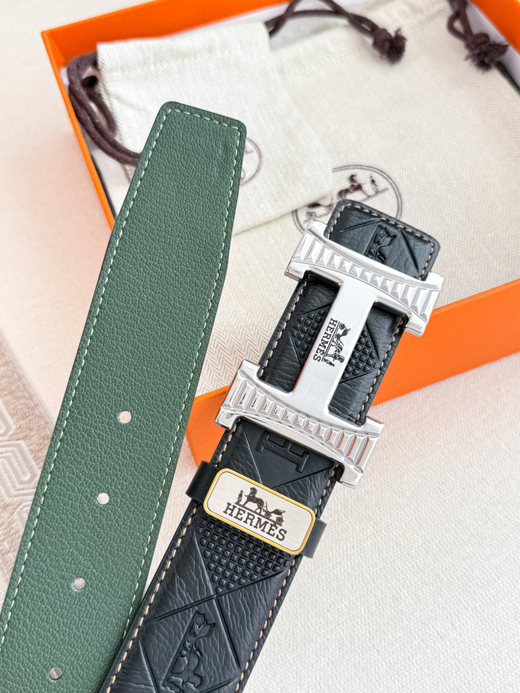 HM Constance Belt 38mm Black Green Cowhide Sliver Buckle 620241