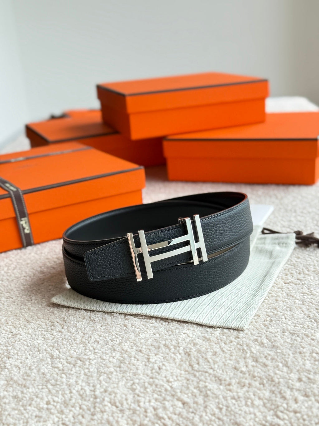 HM H au Carre Buckle Belt 32mm Black Leather 187768