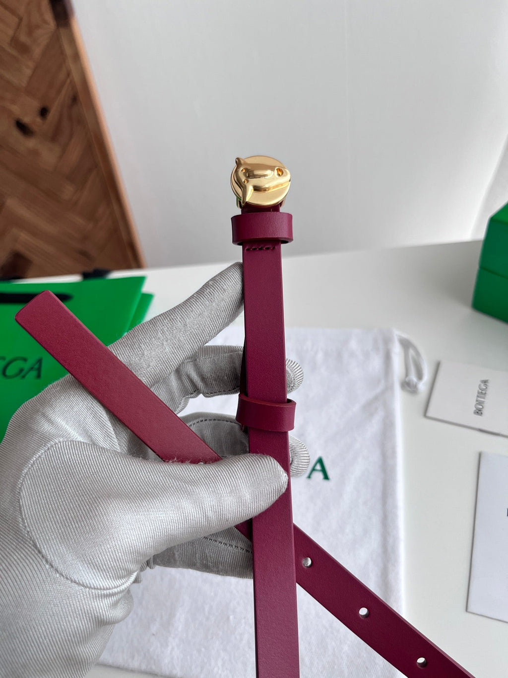 BV Narrow Face Belt 1.5cm Burgundy Gold Leather 207537