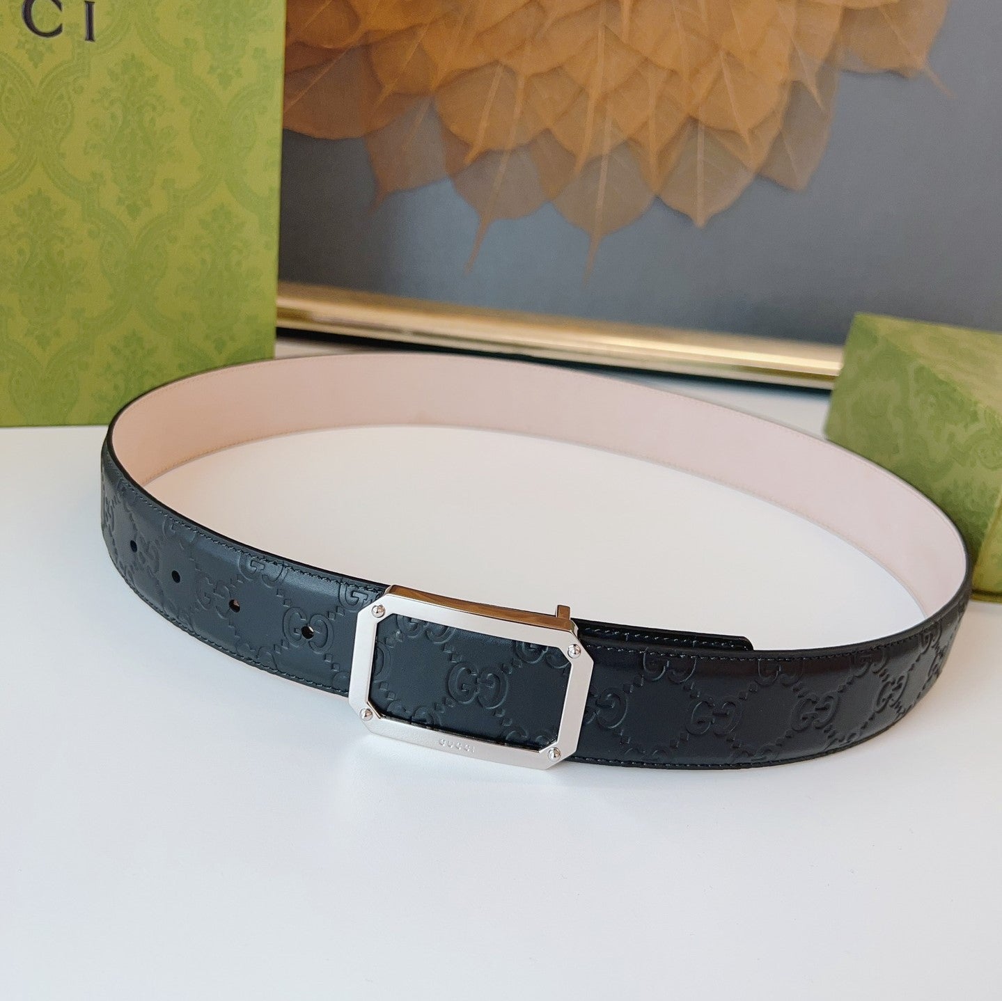 Gucci Signature Belt Sliver Buckle 40mm Black Embossed Leather