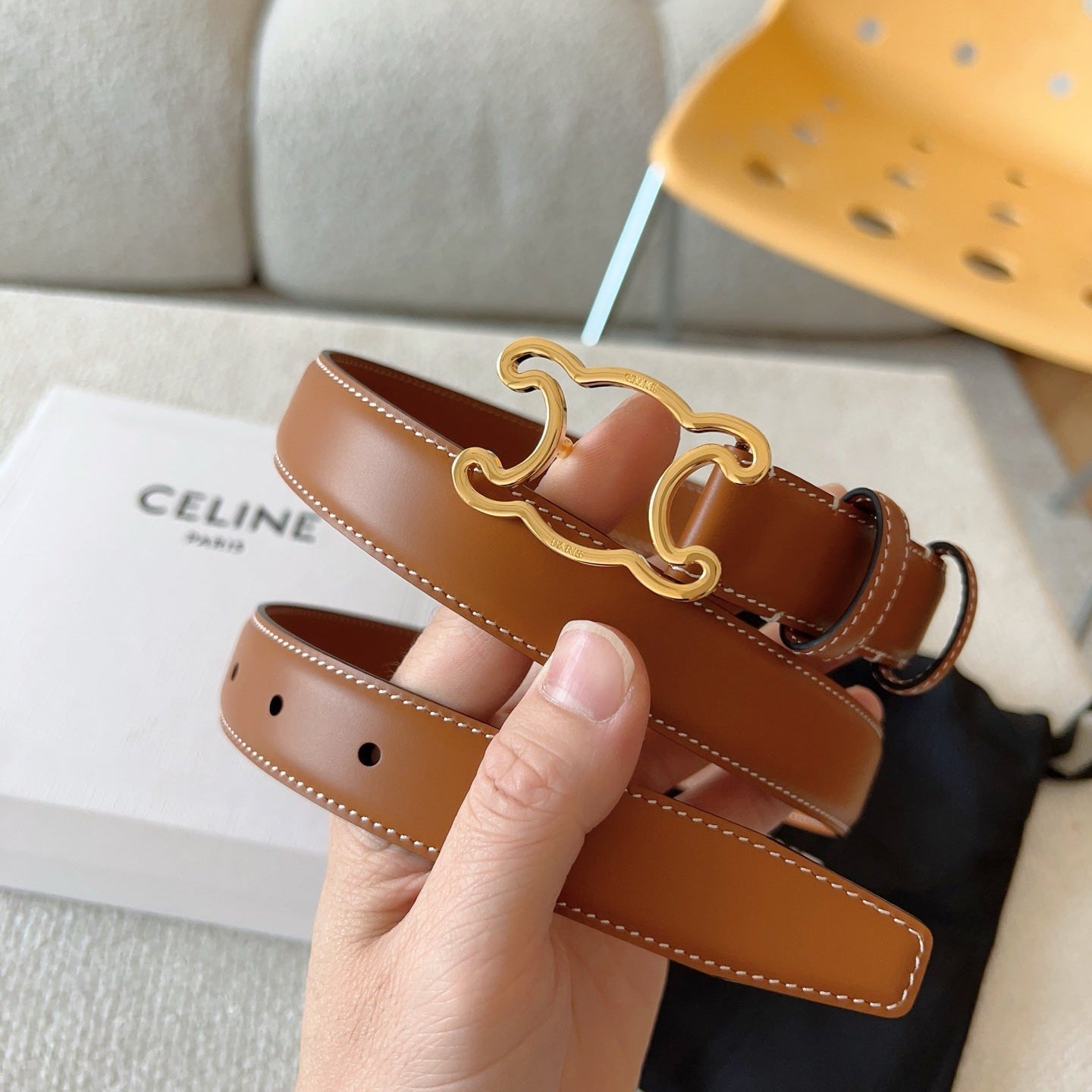 CL Gold 25mm Triomphe Enamel Brown Cowhide 607412