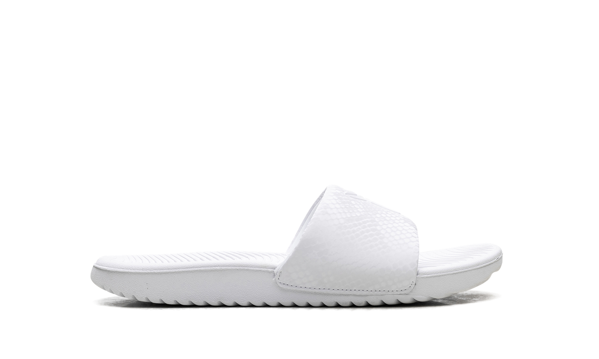 Kawa Slide GS "Kobe Bryant - Triple White" IF2871 100