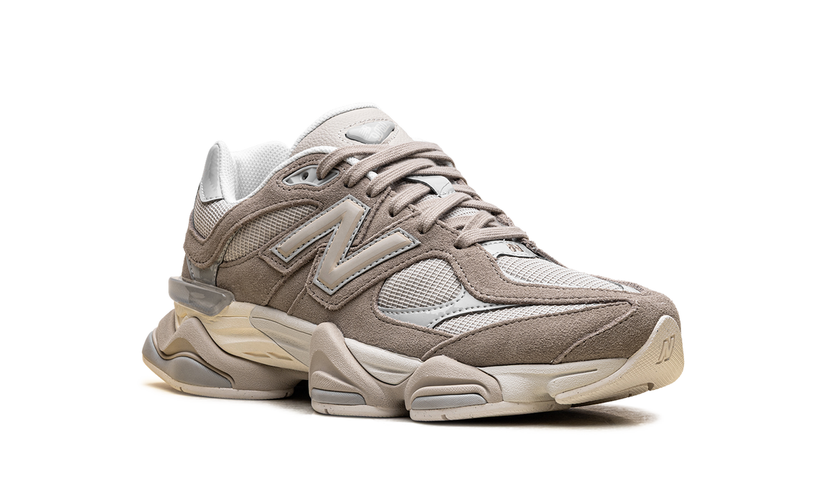 9060 Driftwood "Timberwolf" U90608AP
