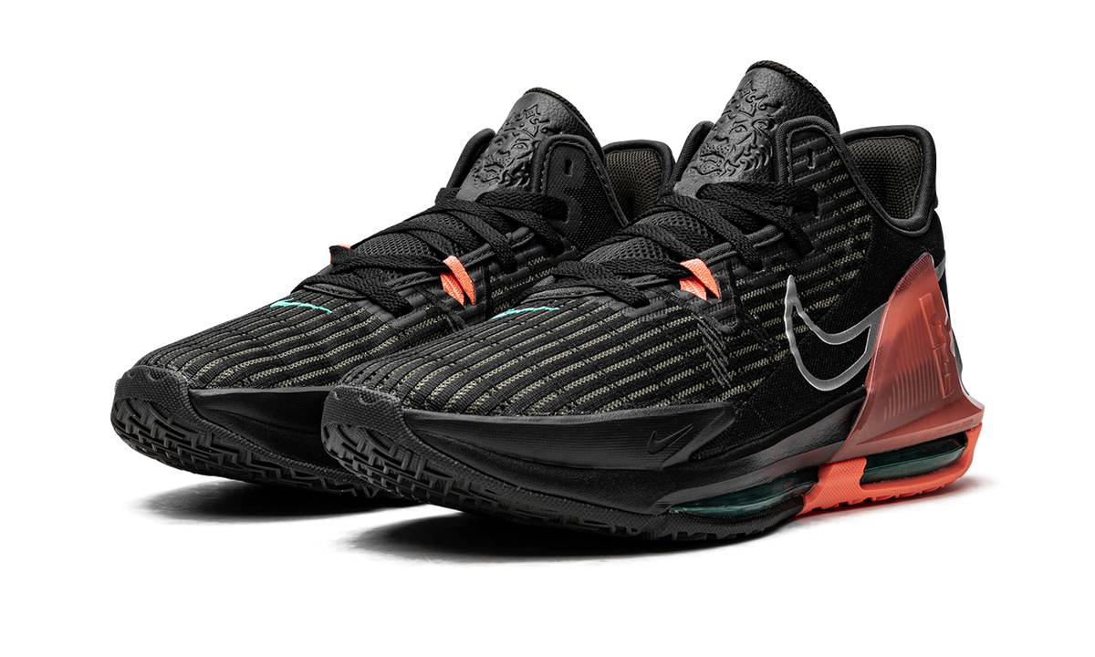LeBron Witness VI "Black / Crimson Pulse" CZ4052 001