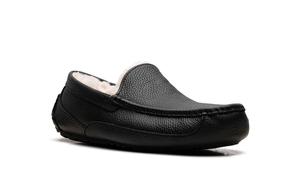 Ascot Leather Slipper "Black" 5379B BLK