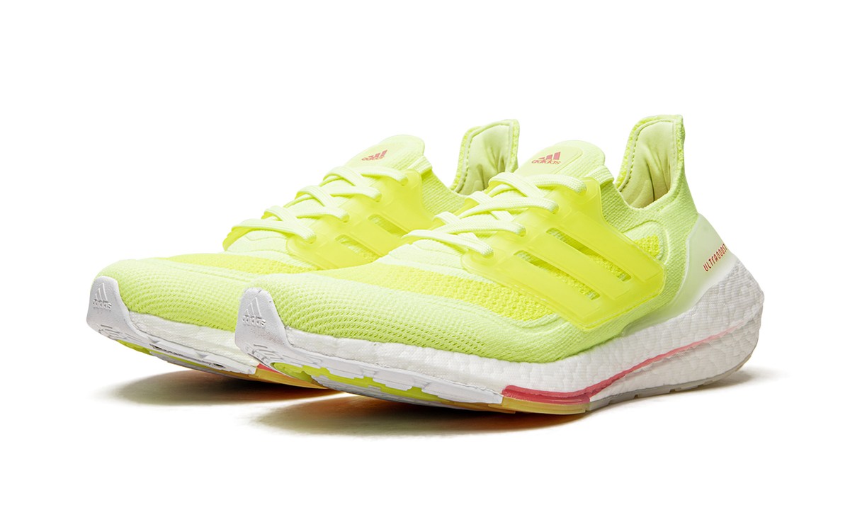 ULTRABOOST 21 WMNS "Hi-Res Yellow" FY0398
