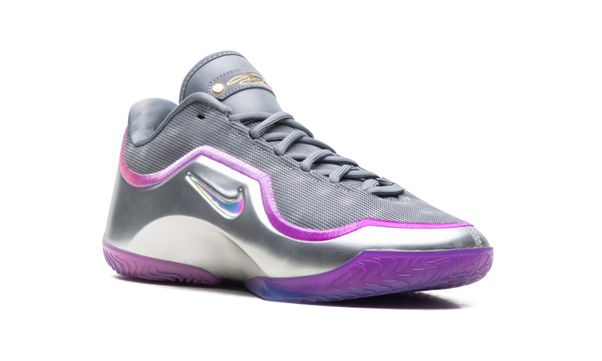 LeBron 23 "Bubble Boy" IF0694 002