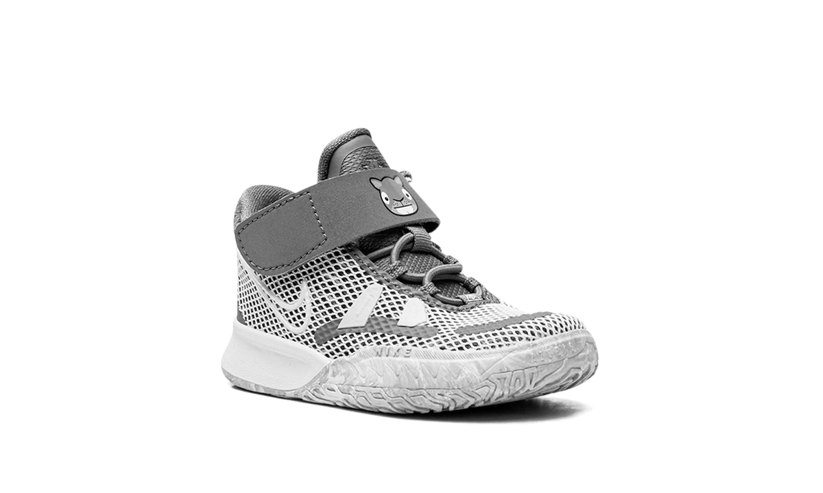 Kyrie 7 SE TD "Chip" DB5625 011