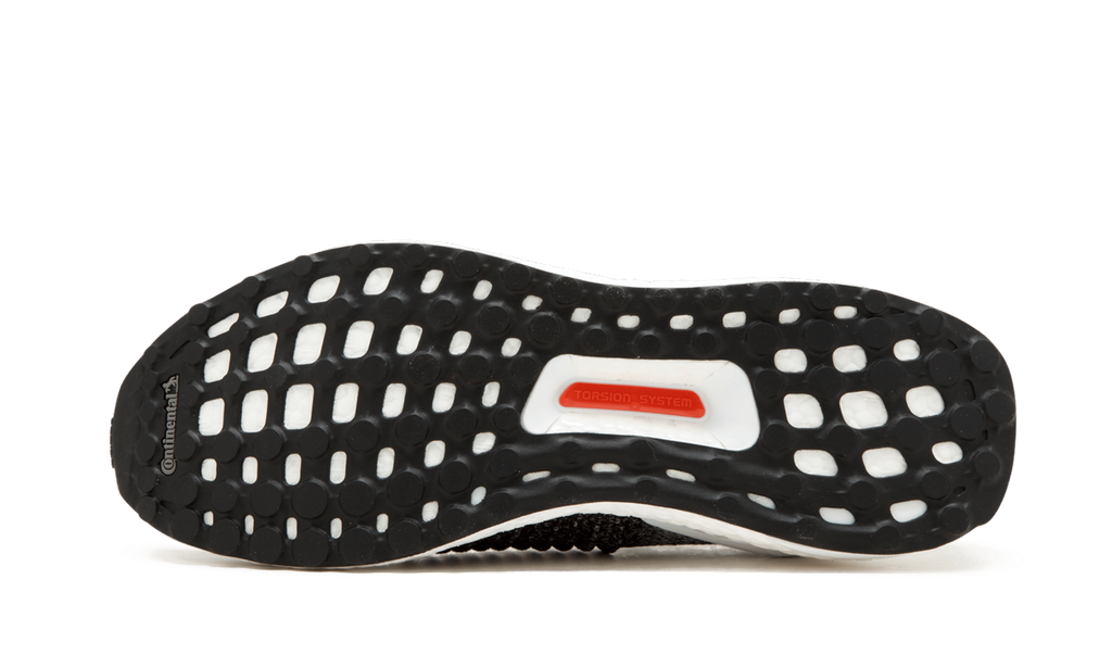 UltraBoost Laceless "Oreo" BB6141