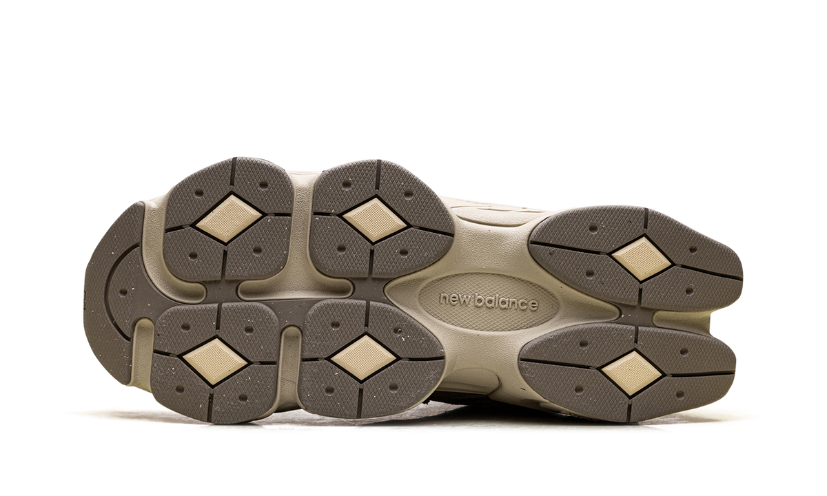 9060 GS "Mushroom Arid Stone" GC9060EX
